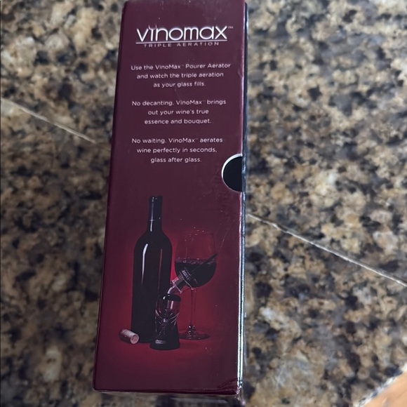 New Vinomax Handheld Wine Triple Aerator w/ Stand, 3 Piece Set - Picture 5 of 11